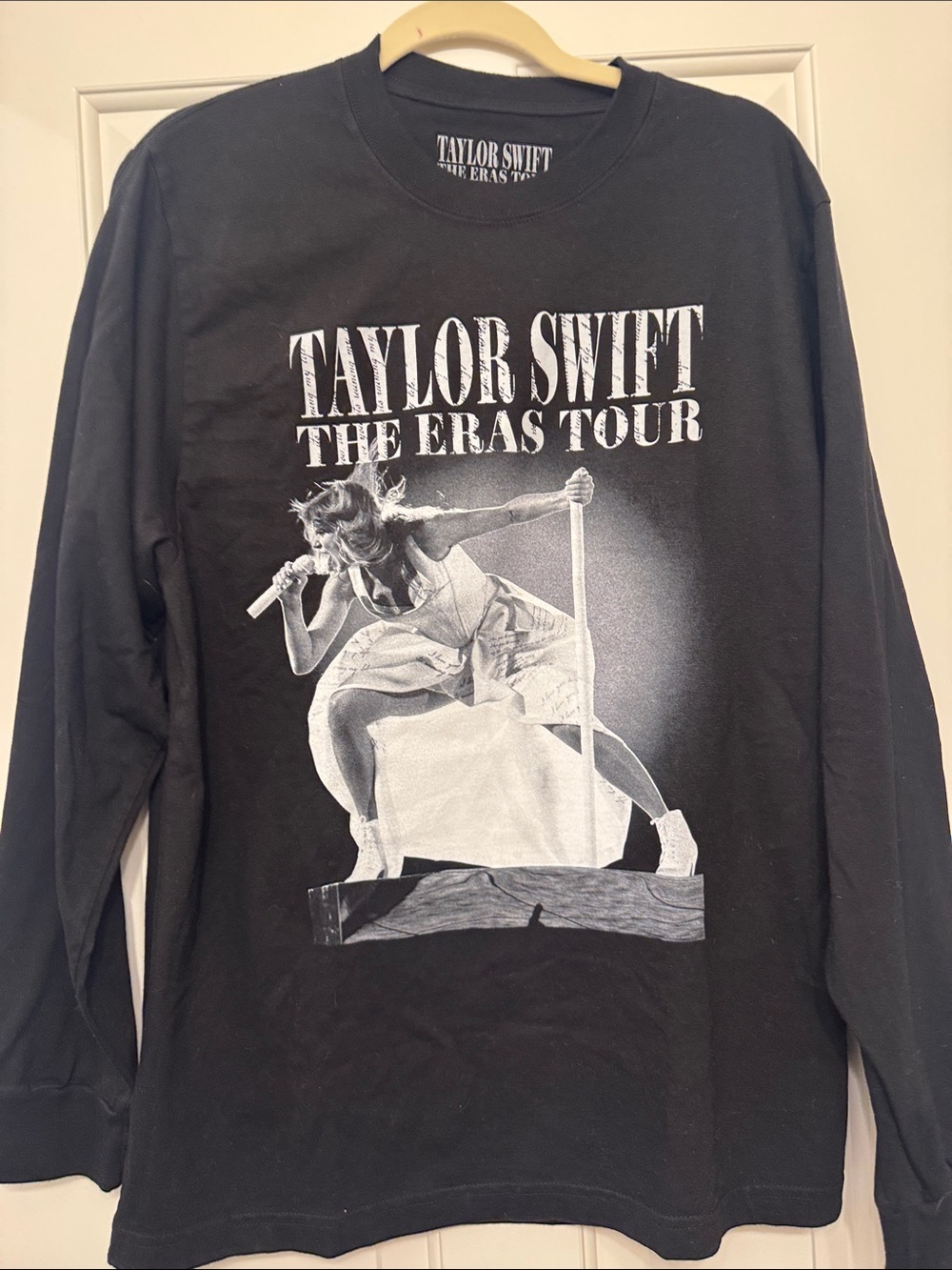Taylor Swift Black Long-Sleeve Graphic Tour Tee